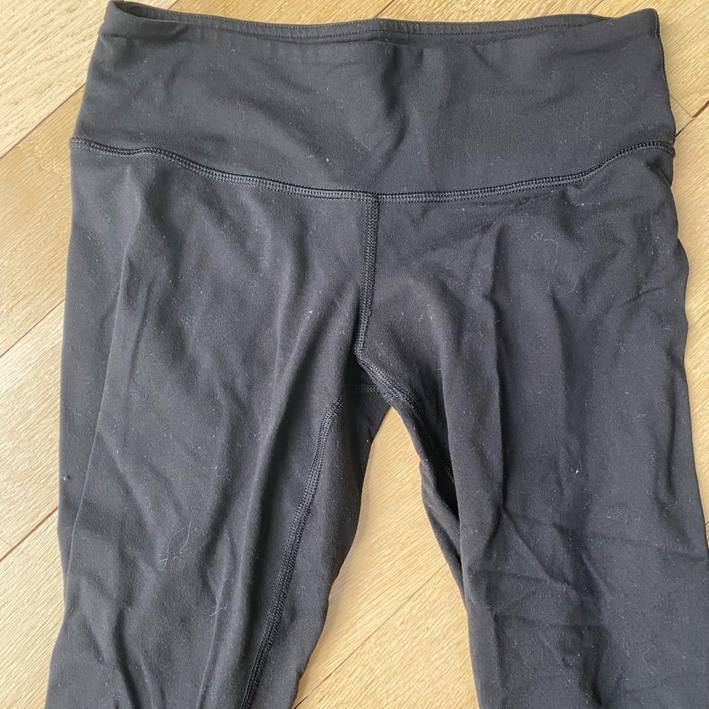 Lululemon 27 inch Black Luon Leggings - Picture 2 of 5